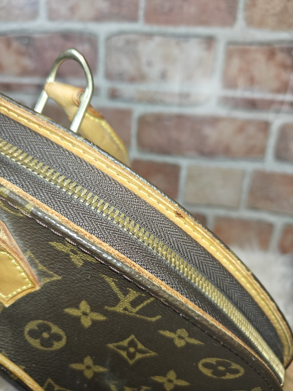 Louis Vuitton Monogram Ellipse Tote Bag in Brown - Picture 4 of 8